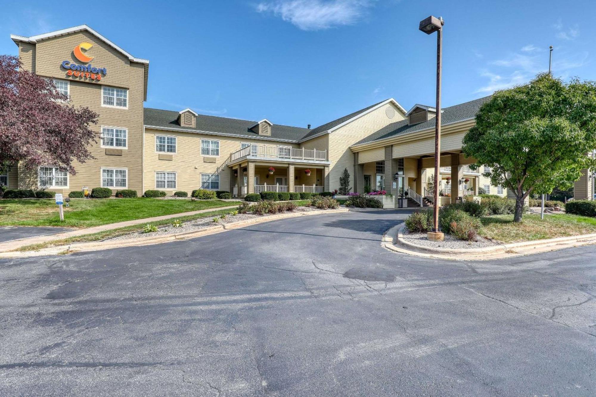 Comfort Suites Appleton Airport Eksteriør billede