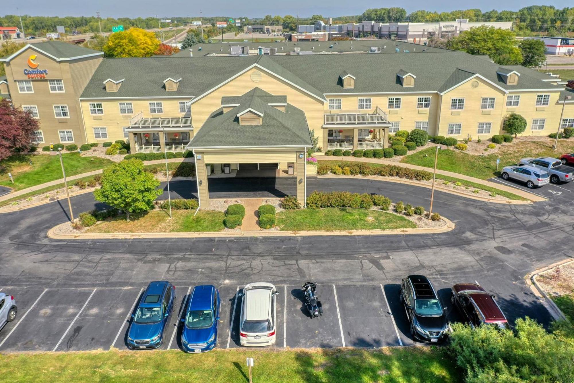 Comfort Suites Appleton Airport Eksteriør billede