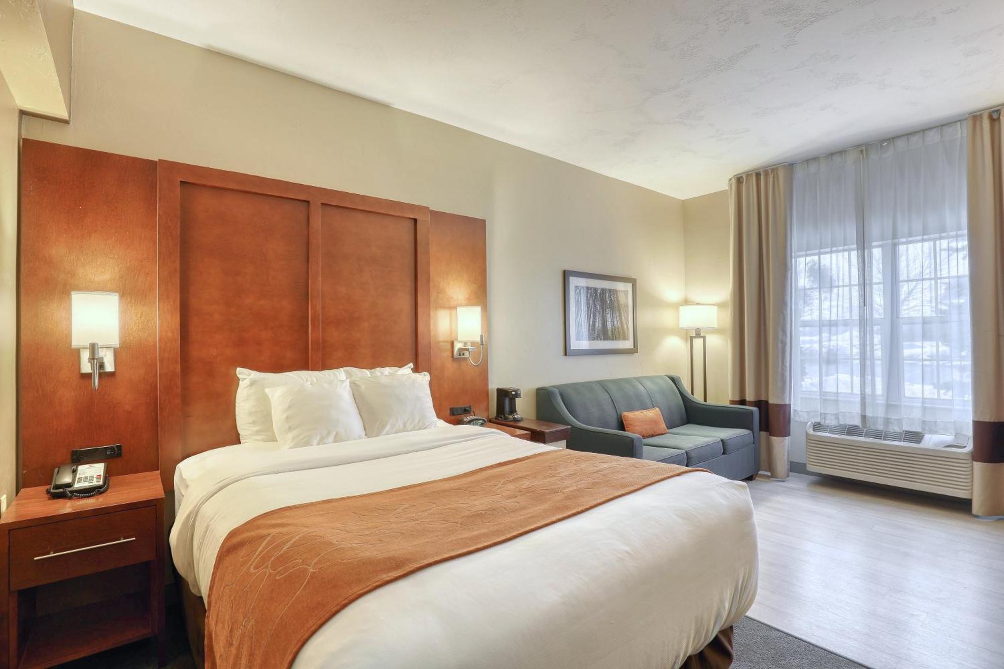 Comfort Suites Appleton Airport Eksteriør billede
