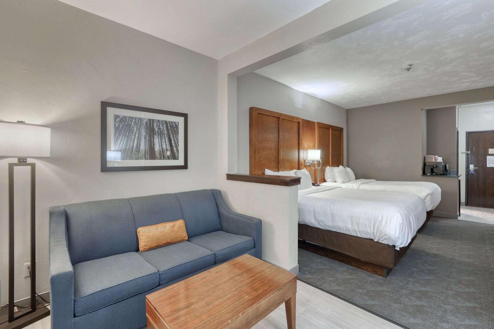 Comfort Suites Appleton Airport Eksteriør billede